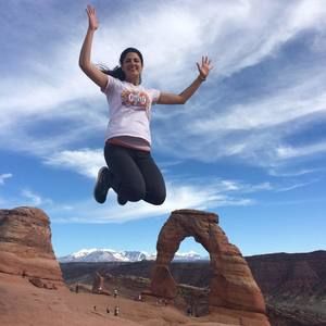 Meet your Posher, Raquel